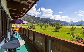 Contemporary Apartment In Maishofen Near Ski Area